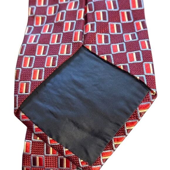 Jos A Bank Joseph Mens Silk Dark Red Textured Neck Tie 3.5" x 62" XL Extra Long - Picture 9 of 10